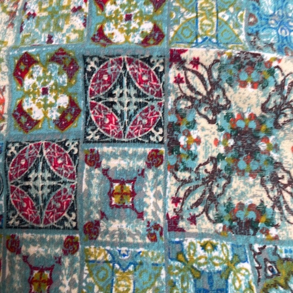 Lularoe women’s leggings.                        Bag 6 - Picture 3 of 3